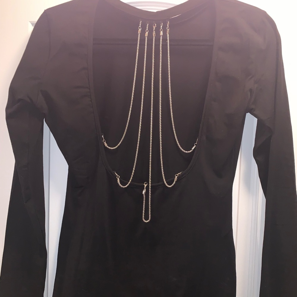 BodyCon dress with layered chain - Picture 5 of 7